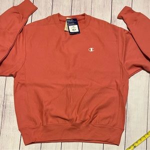 NWT Champion Reverse Weave Crewneck Sweetheart size L